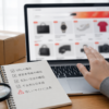 限定品の格安通販サイトを注文前にURLと支払い条件で見直すデスク